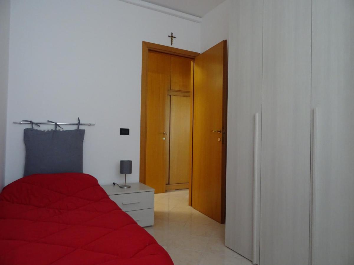 W Le Vacanze Rimini Luaran gambar